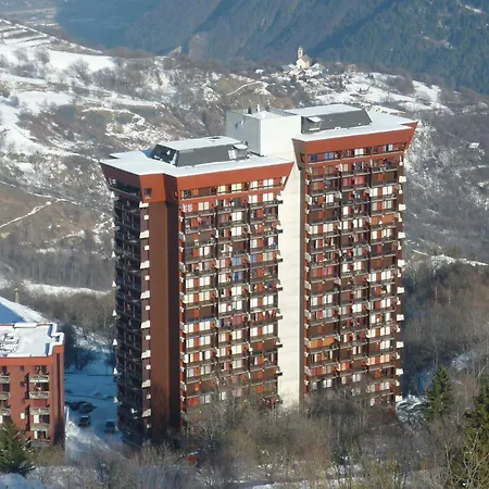 Renove Avec Balcon, Au Pied Des Pistes, Piscine Chauffee, Proche Telesiege Et Commerces - Fr-1-267-258 Appartamento *